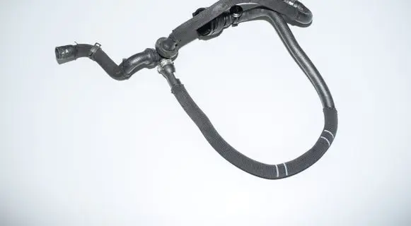 BMW i3 Engine coolant pipe/hose 7616030