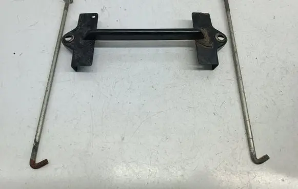 Mitsubishi Space Star Battery bracket 