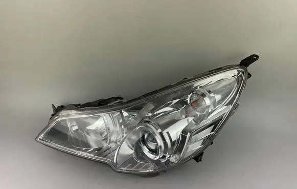 Subaru Outback Headlight/headlamp