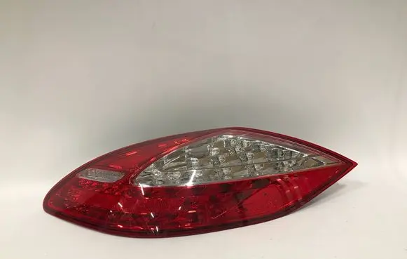 Rear/tail lights