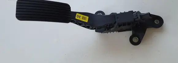 KIA Stonic Accelerator throttle pedal 32700XXXXX
