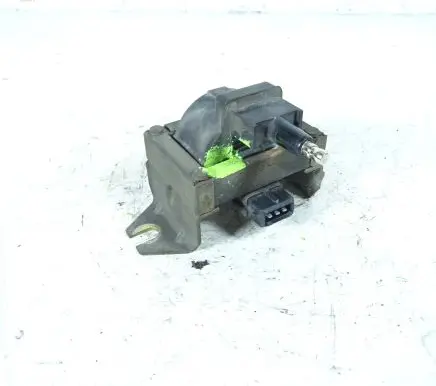 Renault 19 High voltage ignition coil BAE504