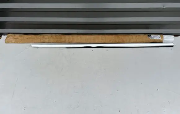 Mercedes-Benz E W213 Trim molding A2137200224