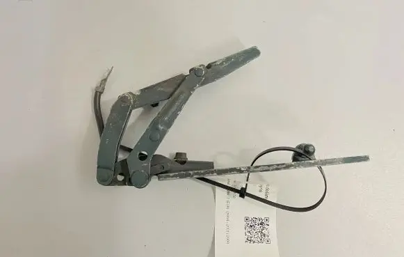 BMW 7 E38 Engine bonnet/hood hinges 1234567