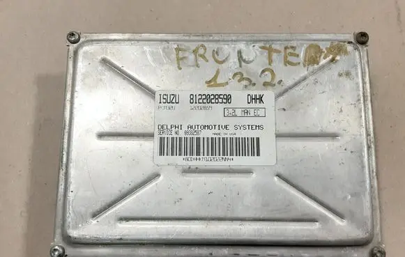 Opel Frontera B Engine control unit/module 8122028590