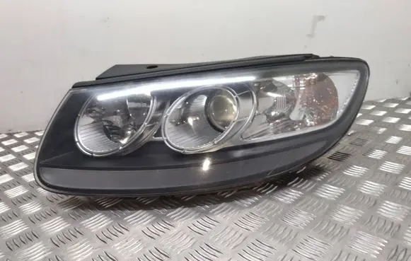 Hyundai Santa Fe Headlight/headlamp 921012BXXX