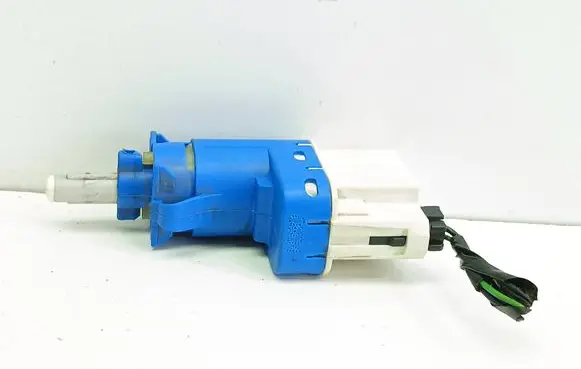 Brake pedal sensor switch