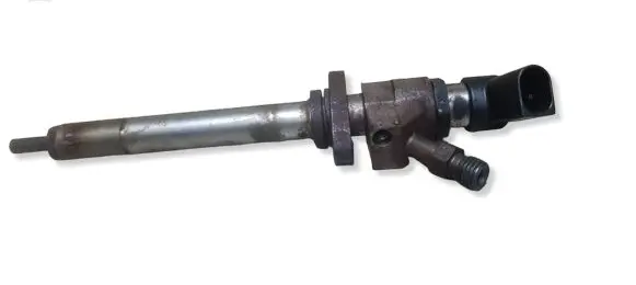 Volvo V50 Fuel injector 9657144580