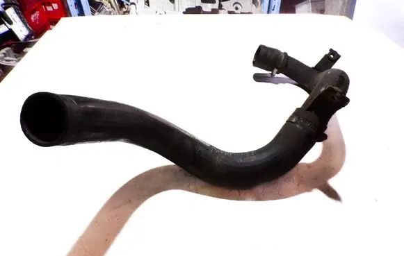 Nissan Pathfinder R51 Intercooler hose/pipe 14463EB305