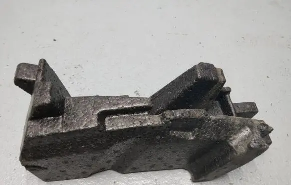 Mercedes-Benz CLS C218 X218 Front bumper foam support bar A2188652537