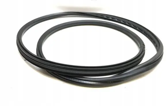 BMW 2 F45 Rubber seal loading door 