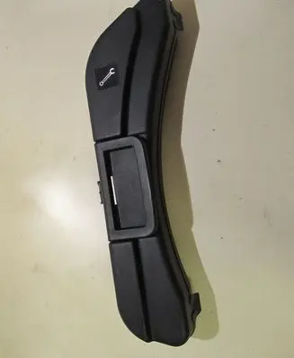 Audi A4 S4 B7 8E 8H Tool box 8E0012111A