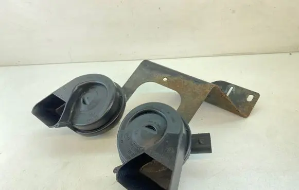 Audi A6 S6 C6 4F Horn signal 703881165 024148