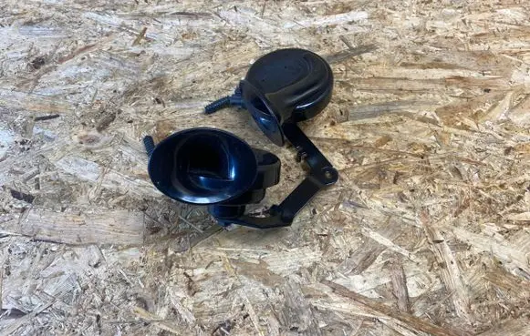 Tesla Model 3 Horn signal 171649400A