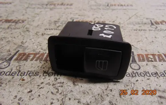 Mercedes-Benz GL X164 Electric window control switch A2518200510