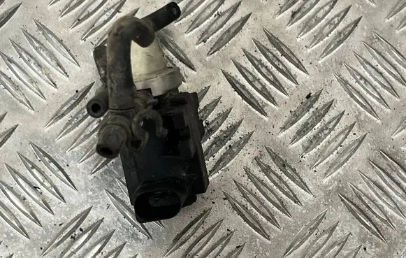 Volkswagen PASSAT B6 Turbo solenoid valve 1J0906627A 72290325 011317