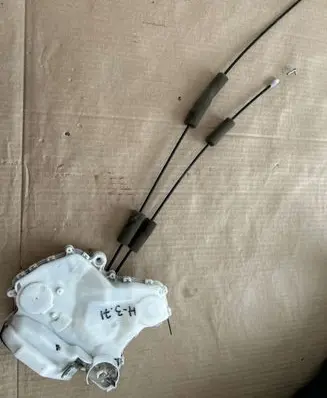 Honda Civic Rear door lock 72651SMGE0