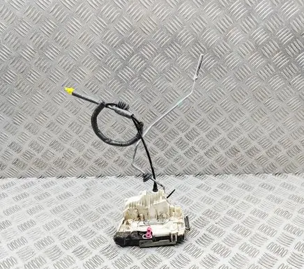 Jeep Grand Cherokee (WK) Coupe door lock (next to the handle) 04560133AF 4560133AF