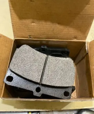 Mazda 323 Brake pads (front) 28BK61