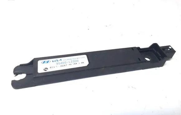 KIA Sorento Aerial antenna amplifier 95460L2300