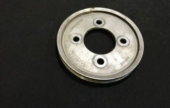 Renault Megane I Crankshaft pulley 7700866060