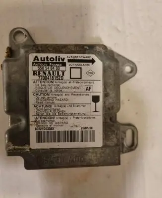 Renault Megane I Airbag control unit/module 7700418152D 550548400
