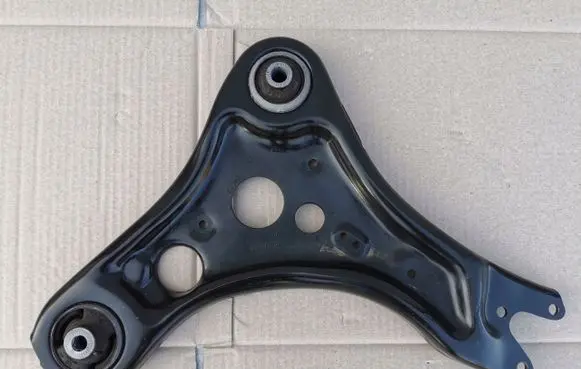 Volkswagen ID.4 Front lower control arm/wishbone 1EA407151A