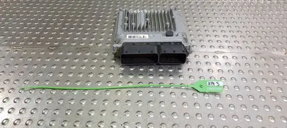 Mercedes-Benz B W246 W242 Engine control unit/module A6519009402