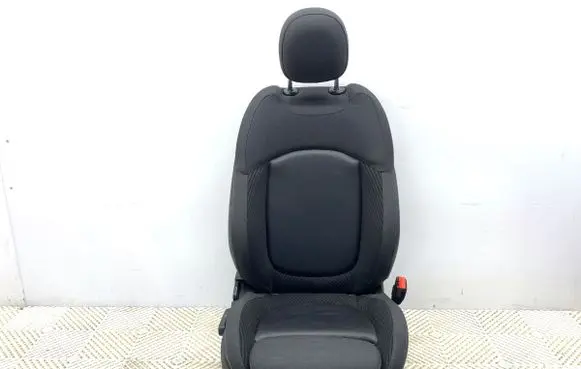 Mini Clubman F54 Front driver seat 