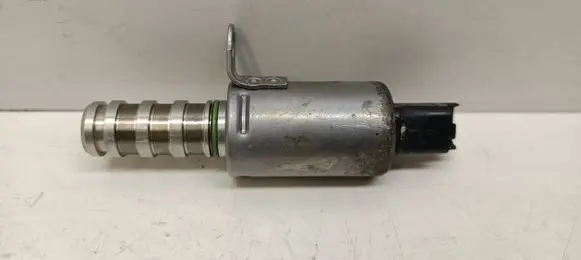 Citroen C3 Picasso Camshaft vanos timing valve V75877608003