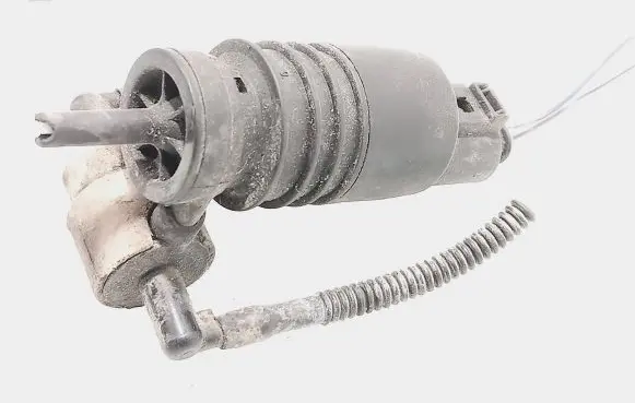 Audi A4 S4 B7 8E 8H Windscreen/windshield washer pump