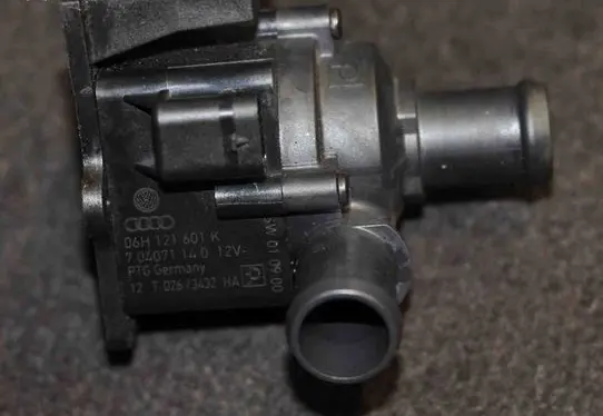 Audi A6 S6 C7 4G Electric auxiliary coolant/water pump 8K0819147A 06H121601K