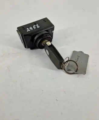 Volkswagen Touareg I Ignition lock 3D0905865E