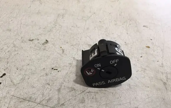 Volvo V70 Passenger airbag on/off switch 30795214