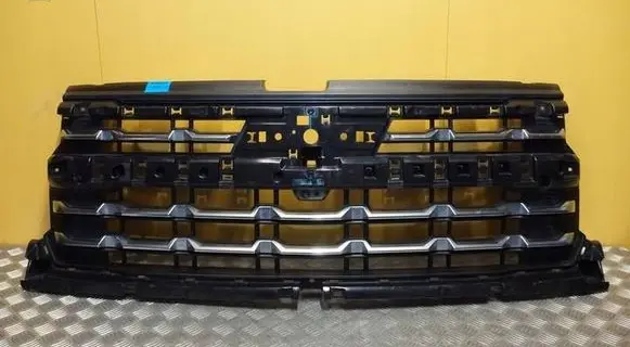 Chevrolet Silverado Front grill 84884905 2707