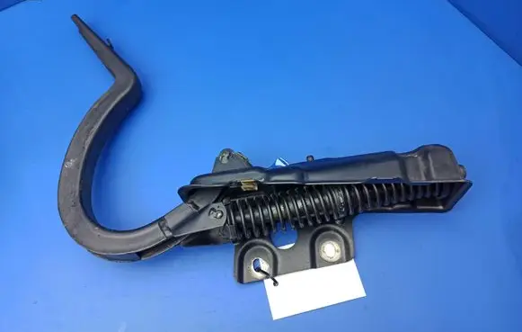 Mercedes-Benz S W126 Tailgate/trunk/boot hinge