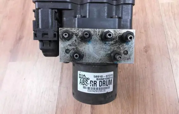 KIA Picanto ABS Pump 5891007370 BH60109210 5WY7826C