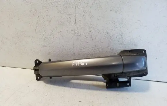 Suzuki Grand Vitara II Tailgate/trunk/boot exterior handle 