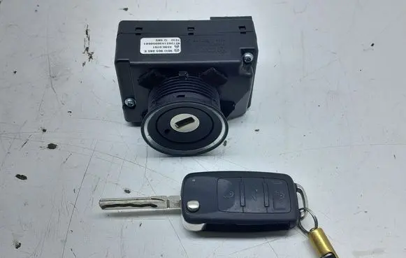 Volkswagen Phaeton Ignition lock 3D0905865E