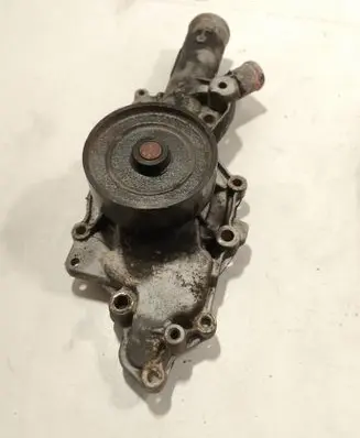 Mercedes-Benz E W211 Water pump A6462000301