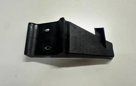 Mercedes-Benz GLE (W166 - C292) Rear bumper mounting bracket A1668804600 R16958