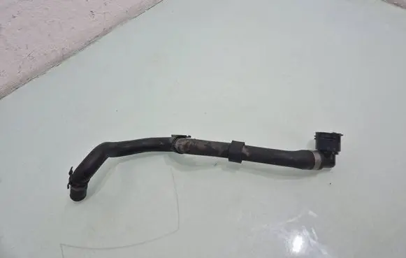 Skoda Octavia Mk3 (5E) Engine coolant pipe/hose 5Q0122101BE