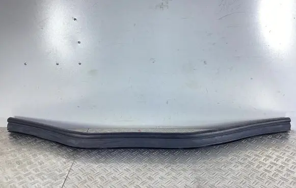 Mercedes-Benz GLE (W166 - C292) Engine compartment rubber A1668870098