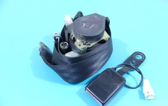 Peugeot 207 Front seatbelt 6250176 IMPRK1326516