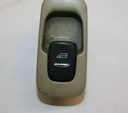 Volvo V50 Electric window control switch 9476697 0CW114