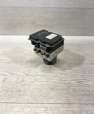BMW 5 E60 E61 ABS Pump 6774848 6774850 0265950408