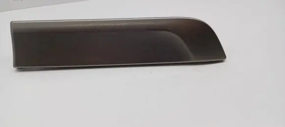 Dashboard glove box trim