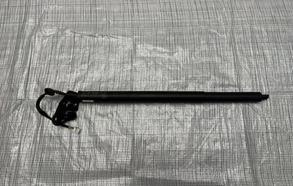 Alfa Romeo Junior Tailgate strut 50572678