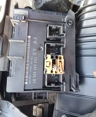 Volkswagen PASSAT B6 Comfort/convenience module 1K0959433BT