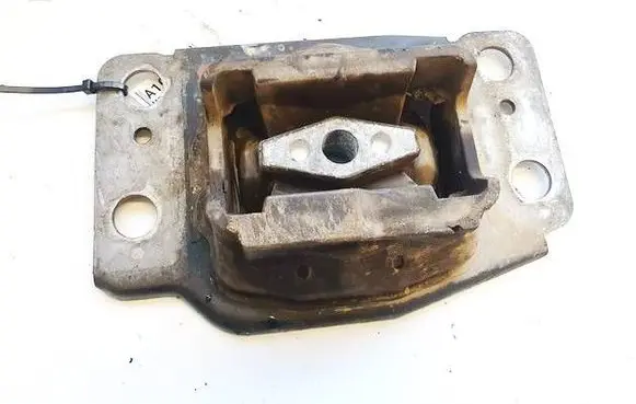 Ford Galaxy Engine mount bracket 7M121AC